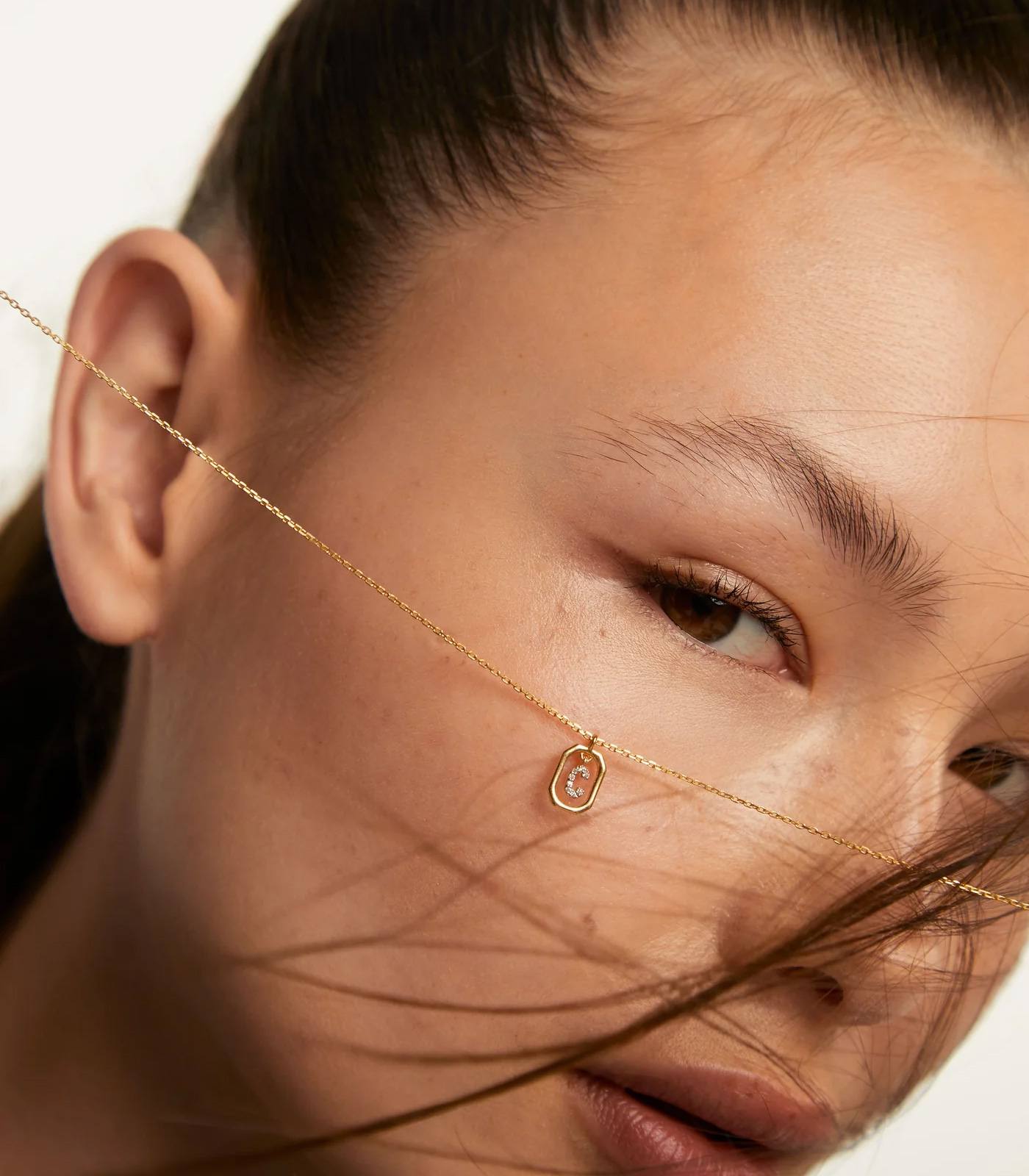 sand-solitary-necklace